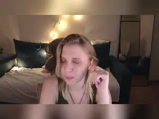 VikiCharm  live sex cam