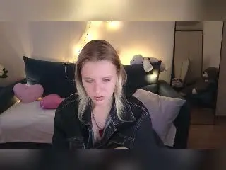 VikiCharm  live sex cam