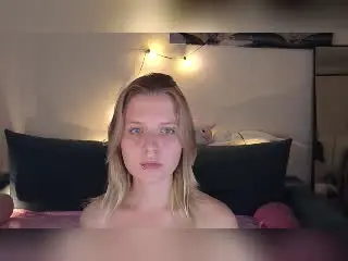 VikiCharm  live sex cam