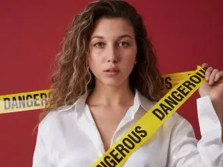 Sanella  live sex cam