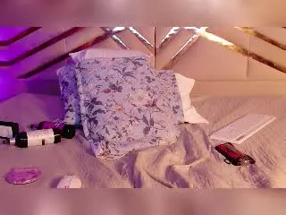 PrincessVictoria  live sex cam