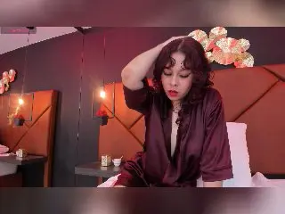 SavanahReed  live sex cam