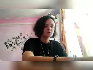 TreenaVisosky  live sex cam