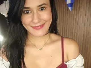 SarahMoonOne  live sex cam