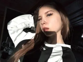 DanaeEgger  live sex cam