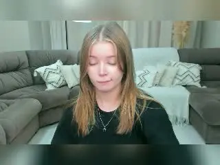 ViolettaFane  live sex cam
