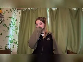 BrigetteLaurie  live sex cam