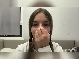 BrigetteLaurie  live sex cam