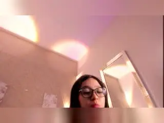 LunaBellaHotty  live sex cam