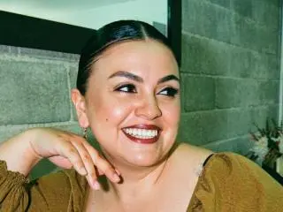 CharlotteDevereaux  live sex cam