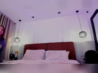 LaraHarvey  live sex cam