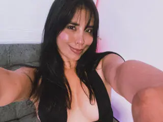 ElizabethMacy  live sex cam