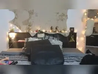 ElvinnaLaFrancaise  live sex cam