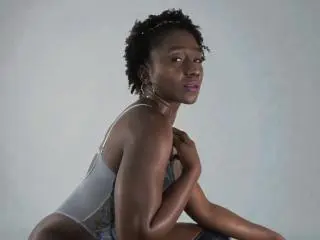 NahomyHawk  live sex cam