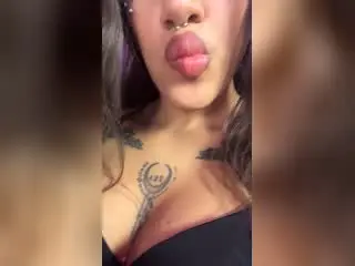 Alepeach  live sex cam