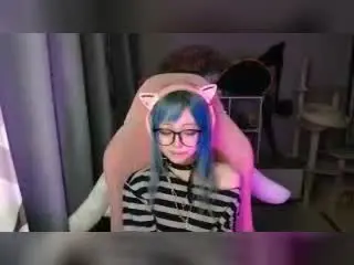 PaulineBitah  live sex cam
