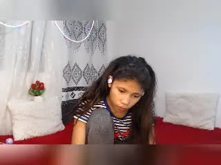 AkaneWhite  live sex cam