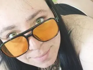 MillaSouReety  live sex cam
