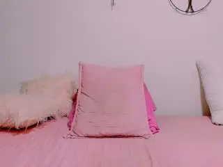 ScarletBeautty  live sex cam