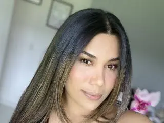 Sheyleeya  live sex cam