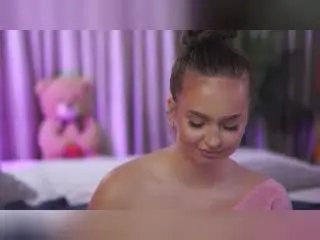 ElyssaWetX  live sex cam