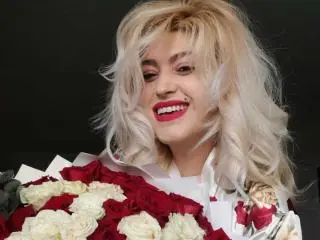 ElizabethRaegan  live sex cam