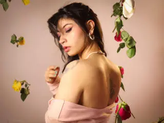 SeleneLeon  live sex cam