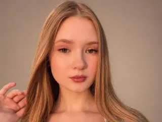 SolangeGulsvig  live sex cam