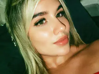 SashaPolet  live sex cam