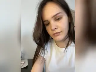 Adelvina69  live sex cam
