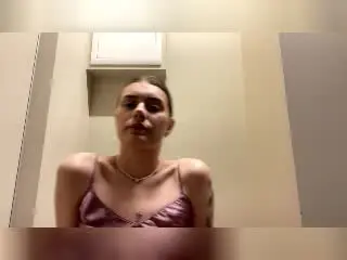 DeliciaQuanstrum  live sex cam