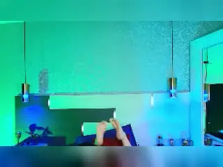 CassieJones  live sex cam