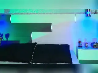 CassieJones  live sex cam