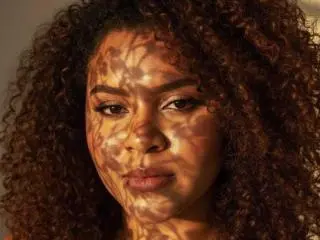 AkiraHeat  live sex cam