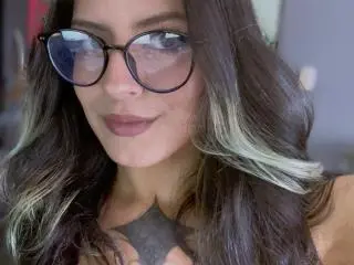 KittyLeylaUwU  live sex cam