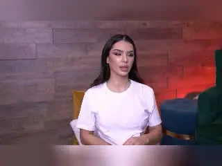 NicolleDiva  live sex cam