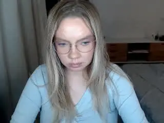 PolinaJonesss  live sex cam