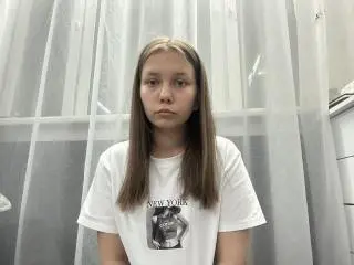 FreedaCoggeshall  live sex cam