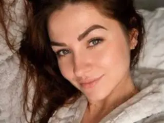 BonnyDanielas  live sex cam