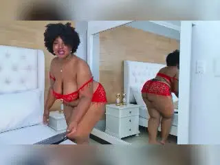 ViaraMoon  live sex cam