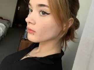 LianaKisses  live sex cam