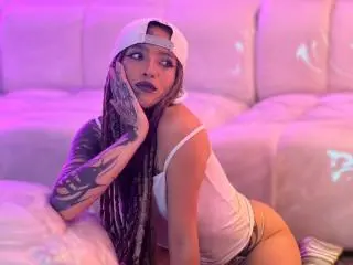 LucyDollyHot  live sex cam
