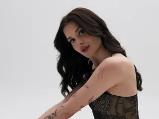 LuisaClover  live sex cam