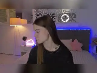 LuisaClover  live sex cam