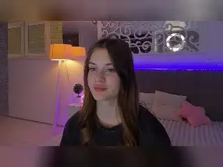 LuisaClover  live sex cam