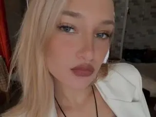 NanciBlausey  live sex cam
