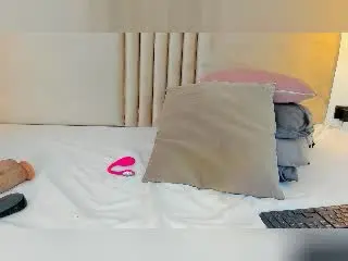 AmbarStoesselmml  live sex cam