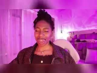 QueenPerlaa  live sex cam