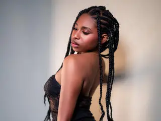 QueenPerlaa  live sex cam