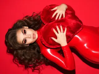 Niferttiti  live sex cam